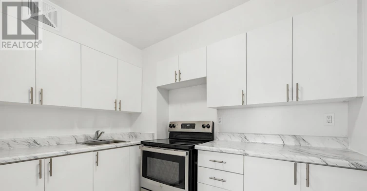 2511A-2350 Dundas Street W, Toronto, ON, M6P 4B1 - 7