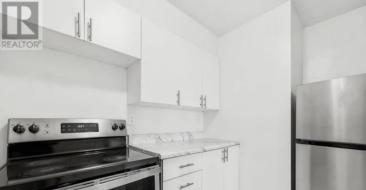 2511A-2350 Dundas Street W, Toronto, ON, M6P 4B1 - 8