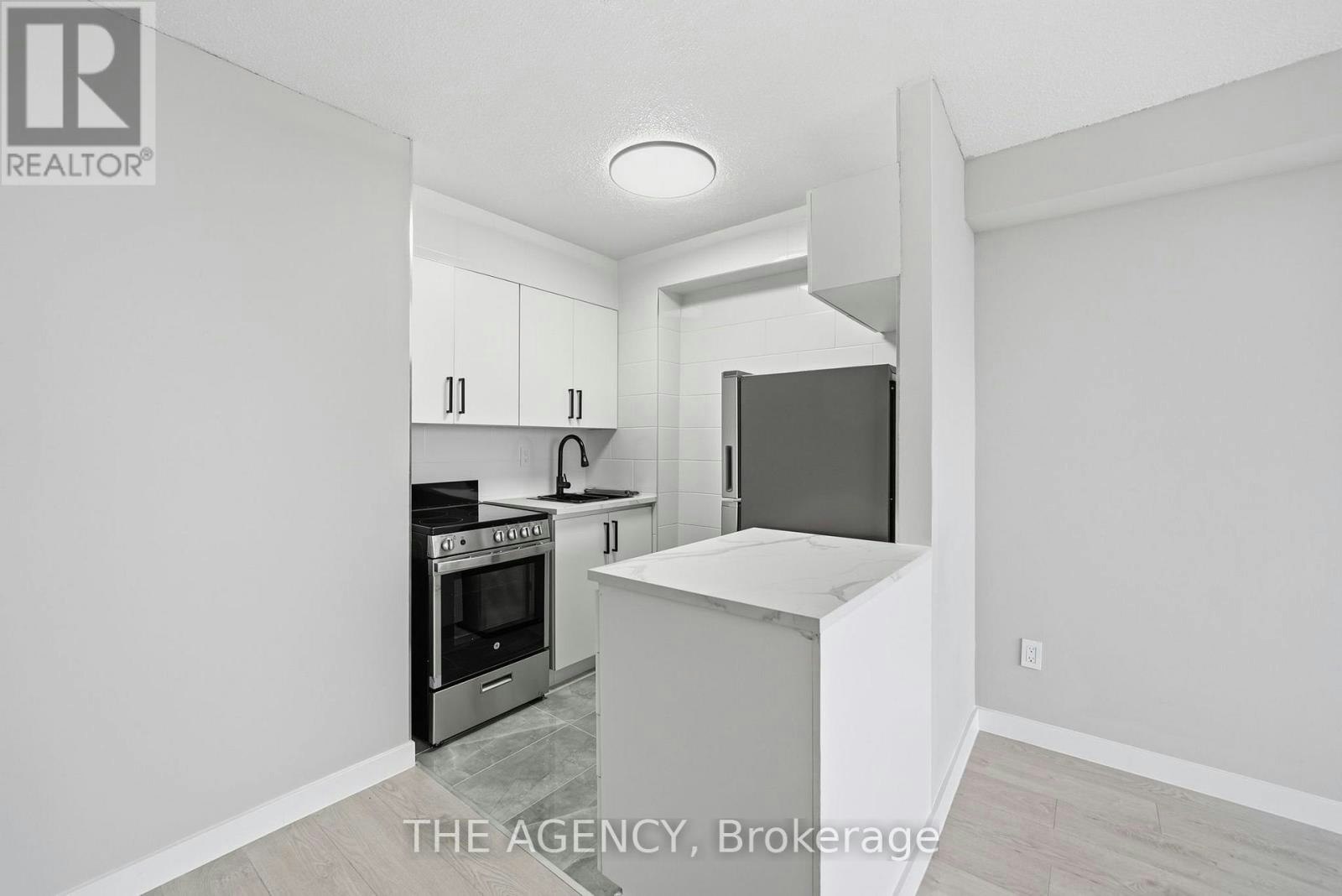 2808B-2360 Dundas Street W, Toronto, ON, M6P 4B2 - 7