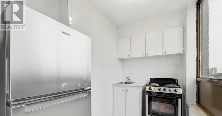 1019B-2360 Dundas Street W, Toronto, ON, M6P 4B2 - 5