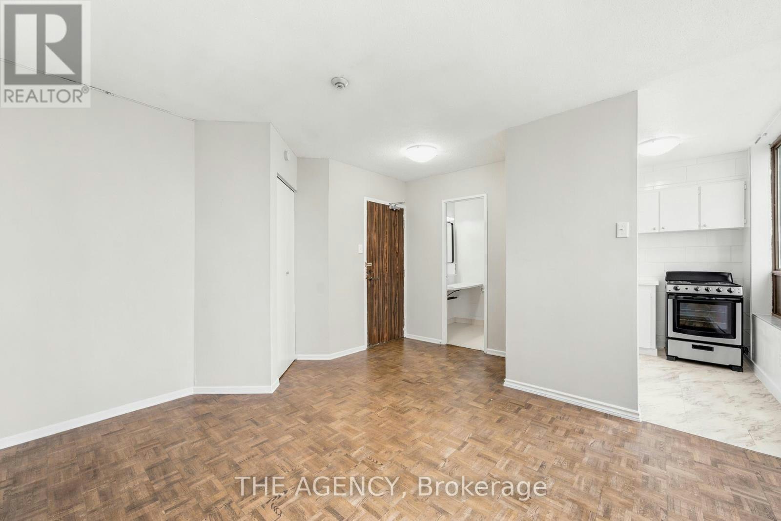 1019B-2360 Dundas Street W, Toronto, ON, M6P 4B2 - 7