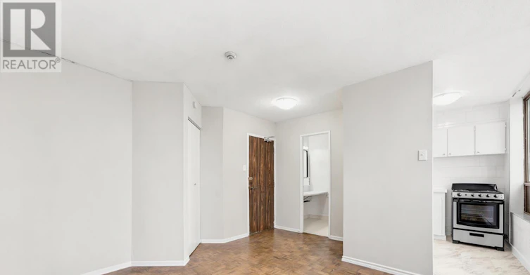 1019B-2360 Dundas Street W, Toronto, ON, M6P 4B2 - 7