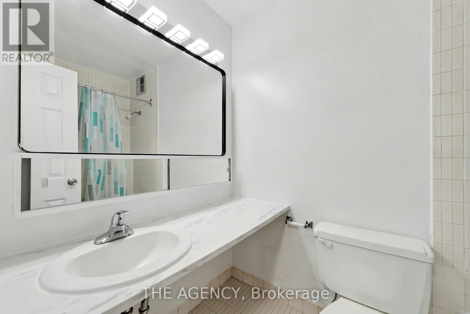 1019B-2360 Dundas Street W, Toronto, ON, M6P 4B2 - 12