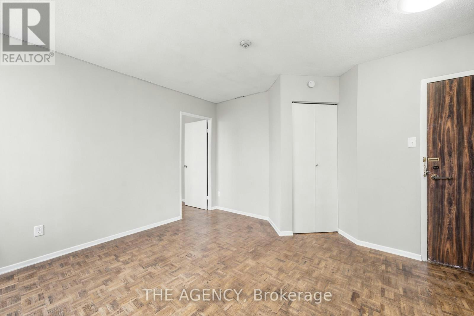1019B-2360 Dundas Street W, Toronto, ON, M6P 4B2 - 8