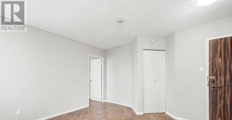1019B-2360 Dundas Street W, Toronto, ON, M6P 4B2 - 8