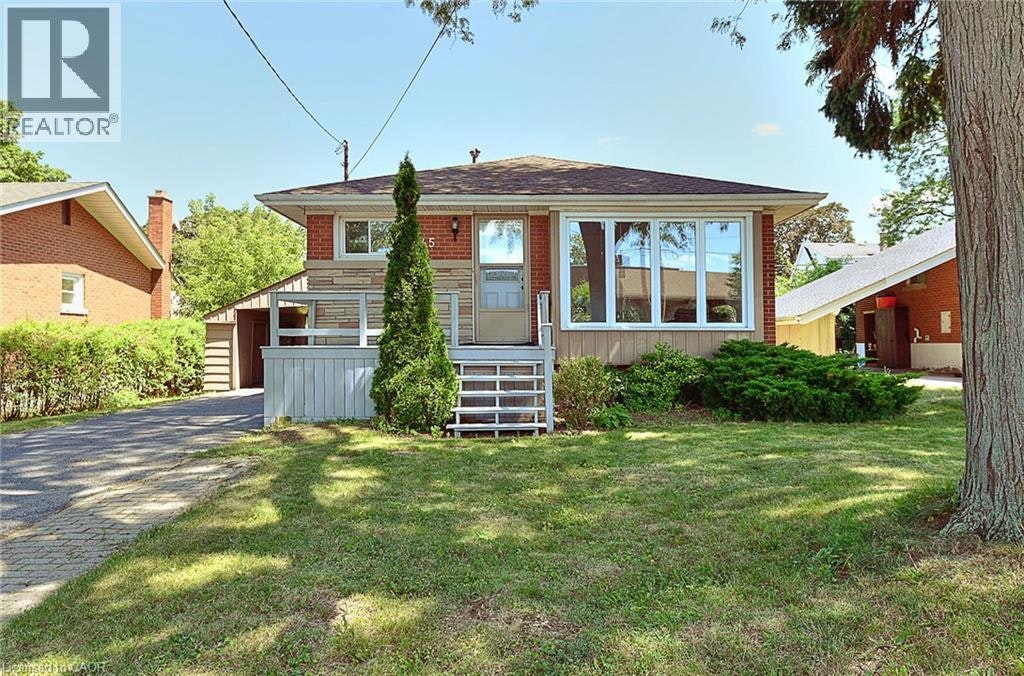 245 33rd Street WEST, Hamilton, ON, L9C 5J7