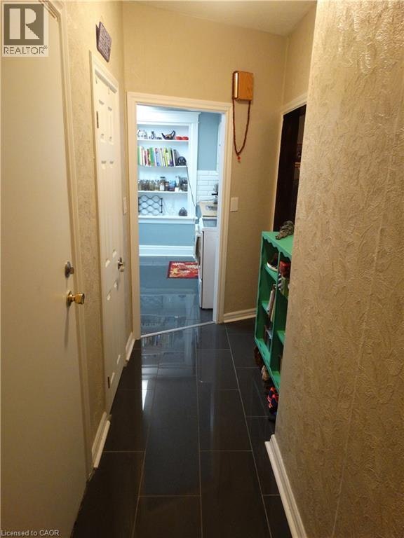 1-73 Barnesdale Boulevard, Hamilton, ON, L8M 2V5 - 5