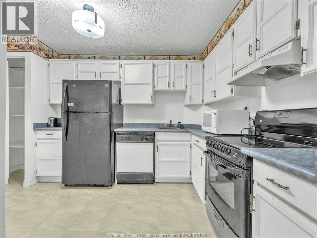 206-3936 Wyandotte Street East, Windsor, ON, N8Y 4V1 - 12