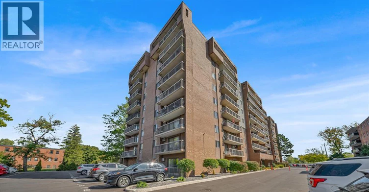 206-3936 Wyandotte Street East, Windsor, ON, N8Y 4V1