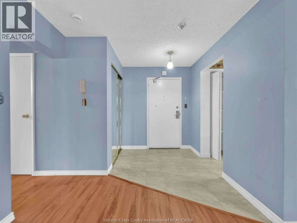 206-3936 Wyandotte Street East, Windsor, ON, N8Y 4V1 - 7