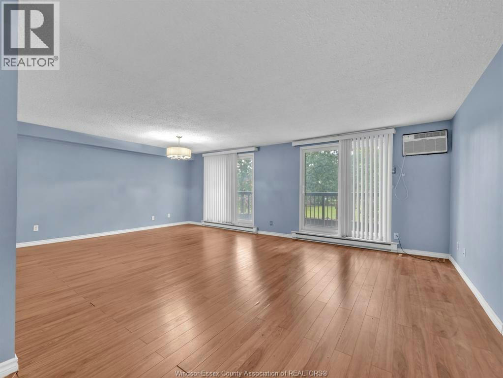 206-3936 Wyandotte Street East, Windsor, ON, N8Y 4V1 - 8