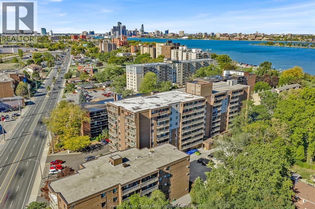 206-3936 Wyandotte Street East, Windsor, ON, N8Y 4V1 - 21