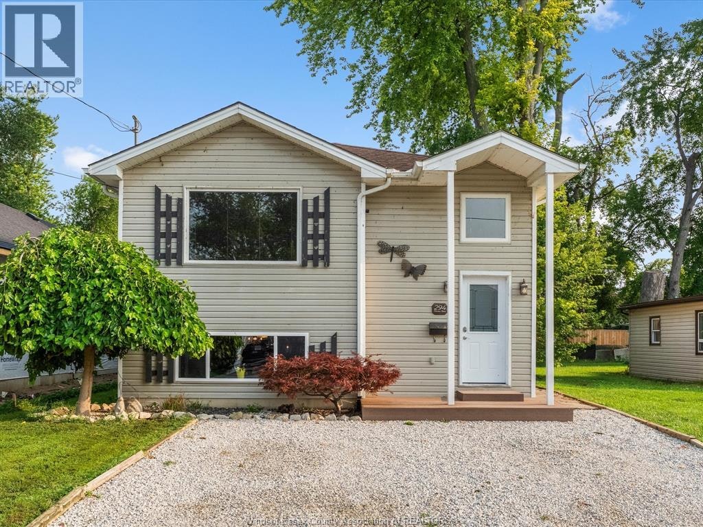 294 Erieview Drive, Kingsville, ON, N9Y 1M4