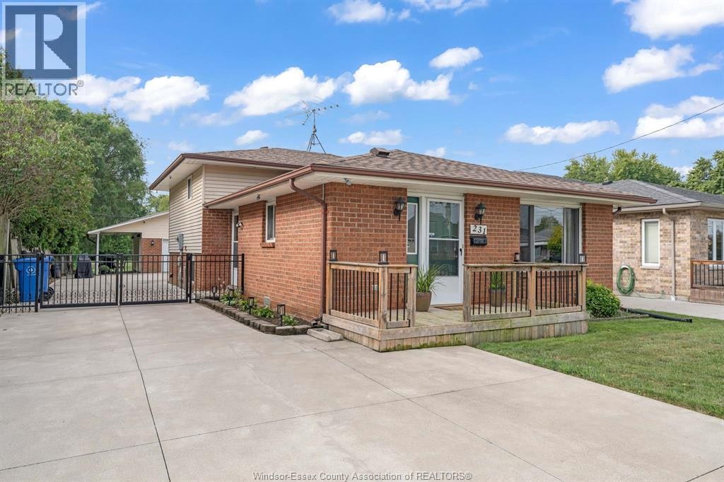 231 St. Arnaud, Amherstburg, ON, N9V 2P2