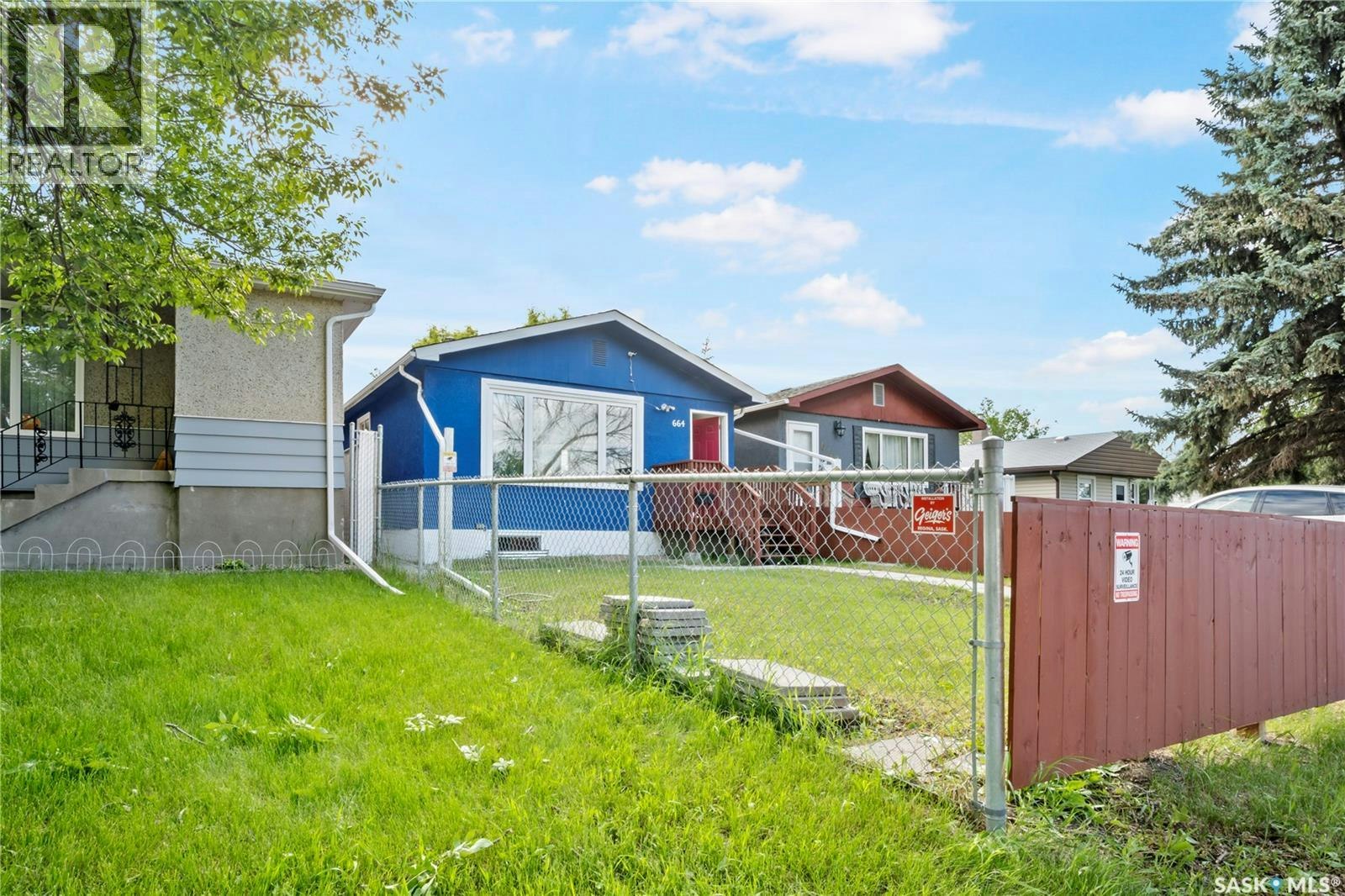 664 Retallack Street, Regina, SK, S4T 2G4