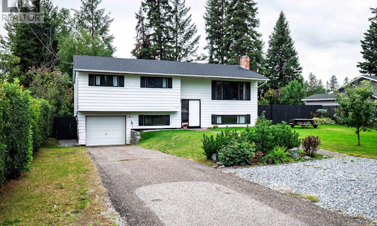 2177 Sussex Lane