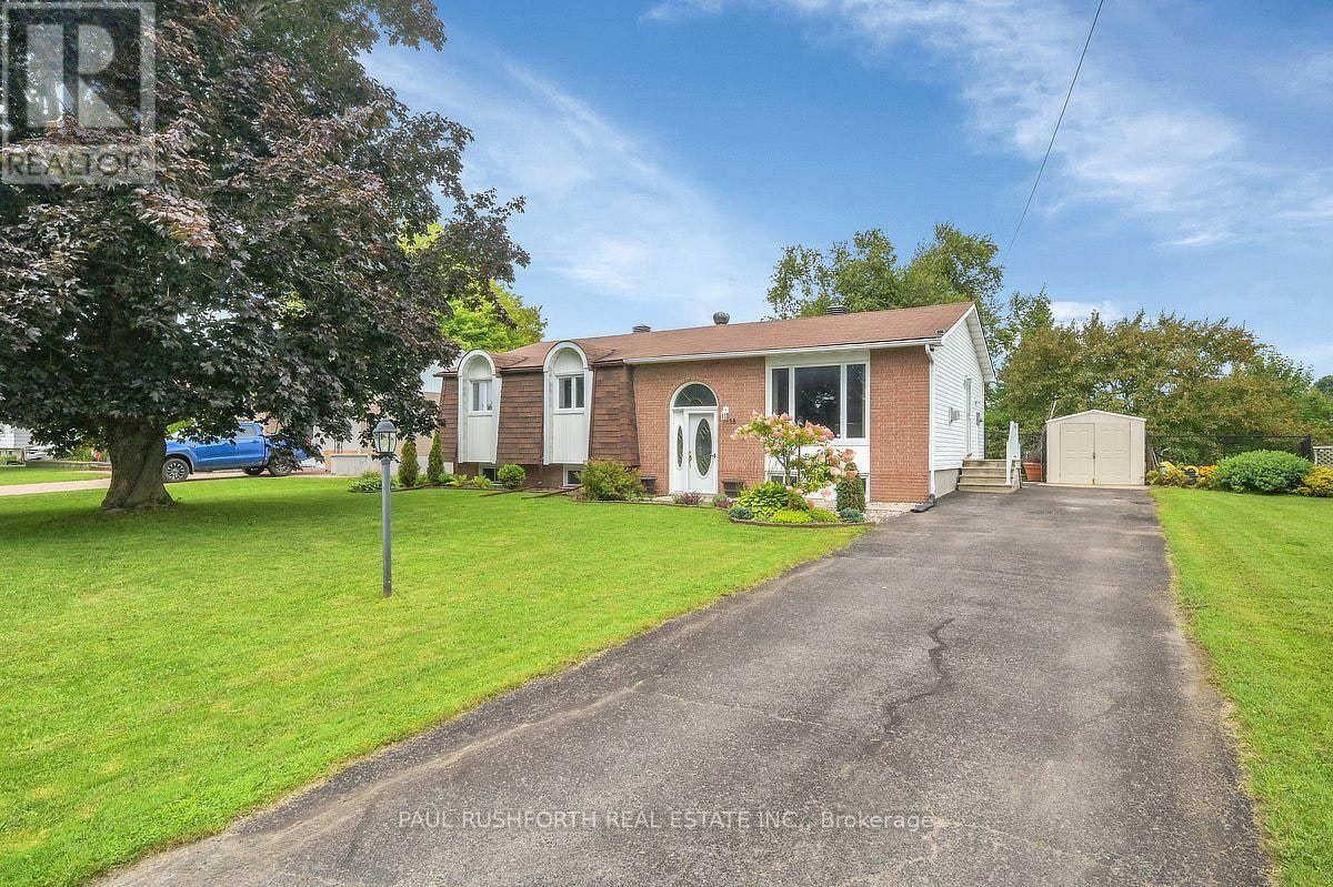 18 Dollard Street, Russell, ON, K0A 1W0