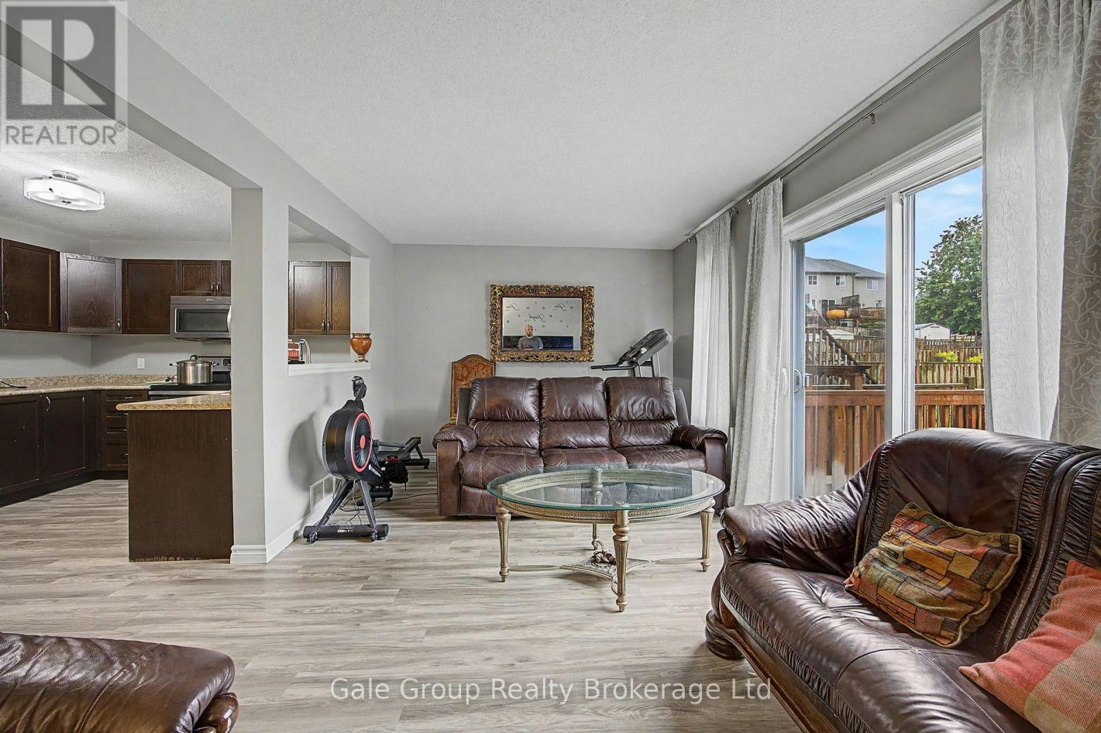 717 Crawford Crescent, Woodstock, ON, N4S 8Z5 - 7