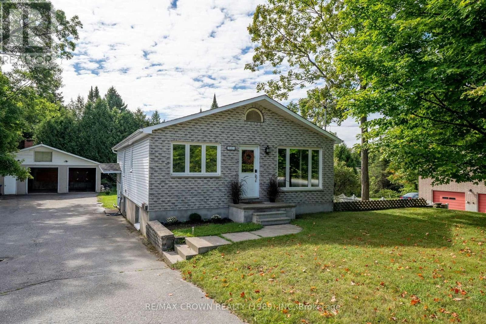 717 Airport Road, North Bay, ON, P1C 1A3
