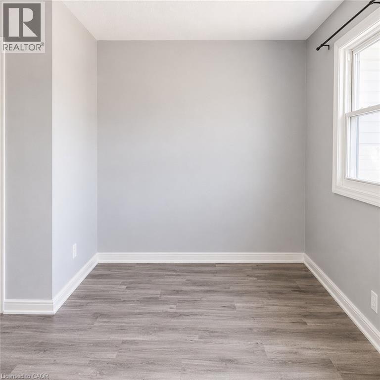 3-513 Quiet Place, Waterloo, ON, N2L 5L6 - 7