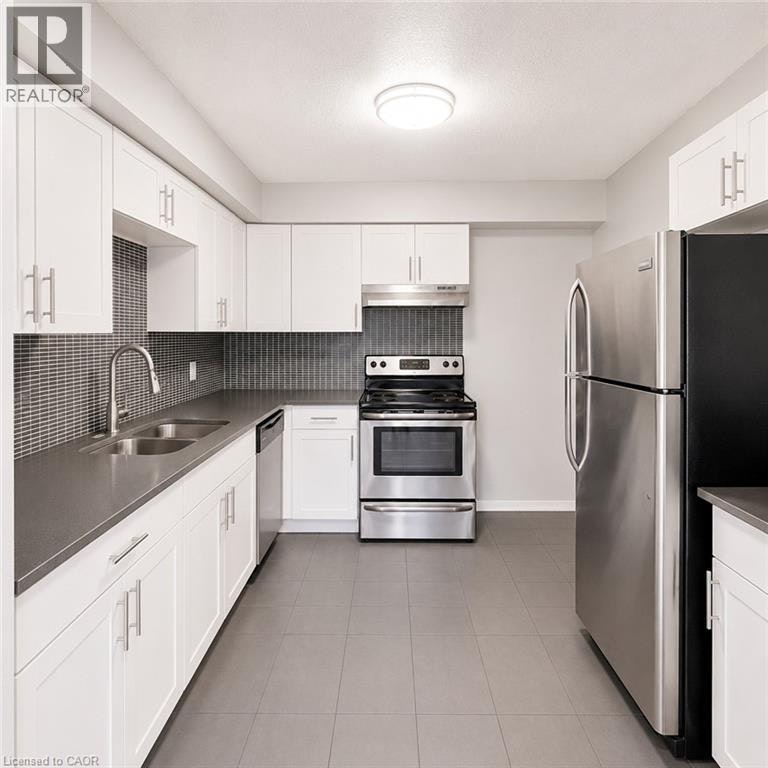 3-513 Quiet Place, Waterloo, ON, N2L 5L6 - 2