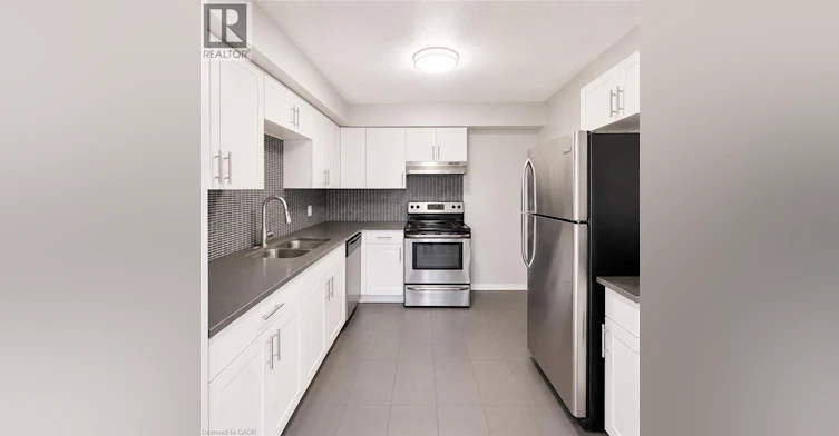 3-513 Quiet Place, Waterloo, ON, N2L 5L6 - 2