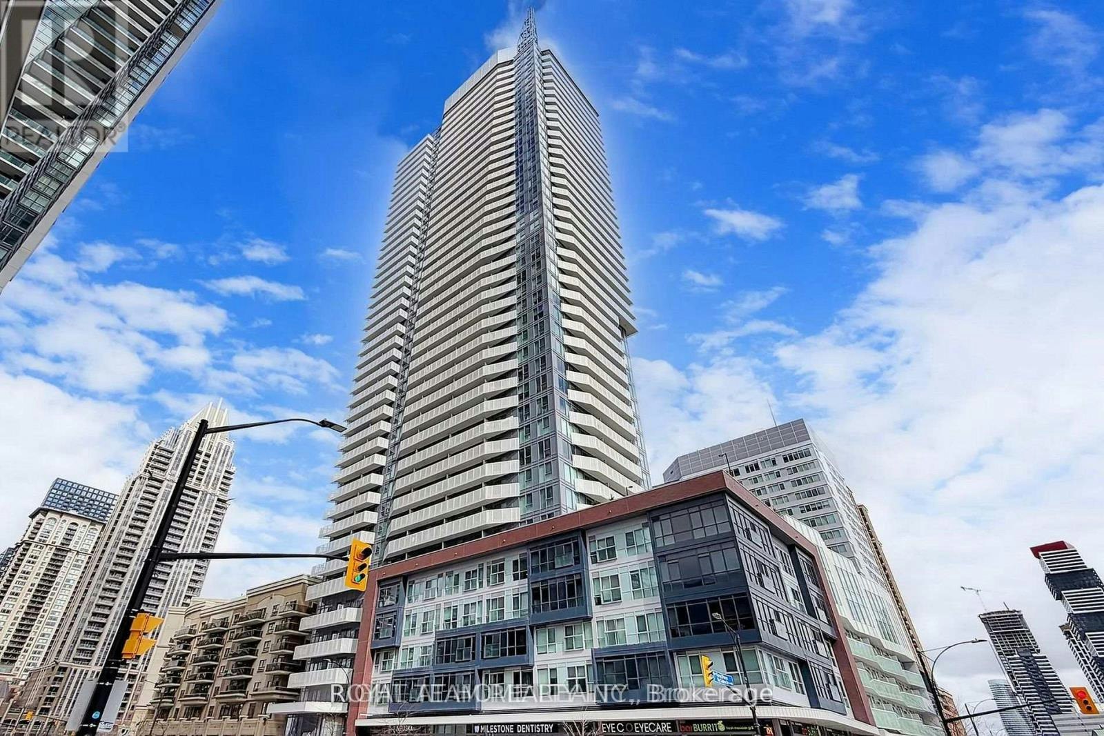2507-4065 Confederation Parkway, Mississauga, ON, L5B 4N1