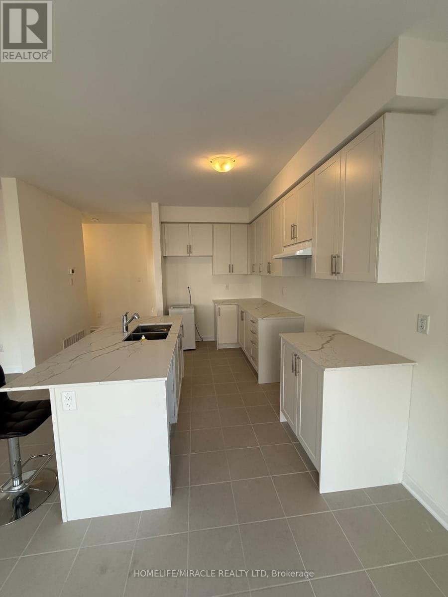 35 Royal Oak Crescent, Loyalist, ON, K0H 1G0 - 9