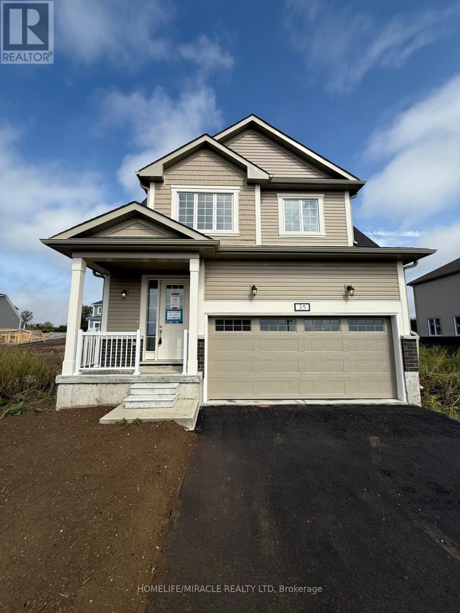 35 Royal Oak Crescent, Loyalist, ON, K0H 1G0 - 2