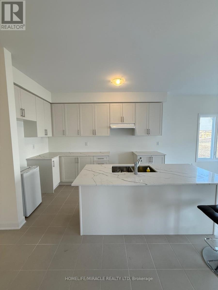35 Royal Oak Crescent, Loyalist, ON, K0H 1G0 - 6