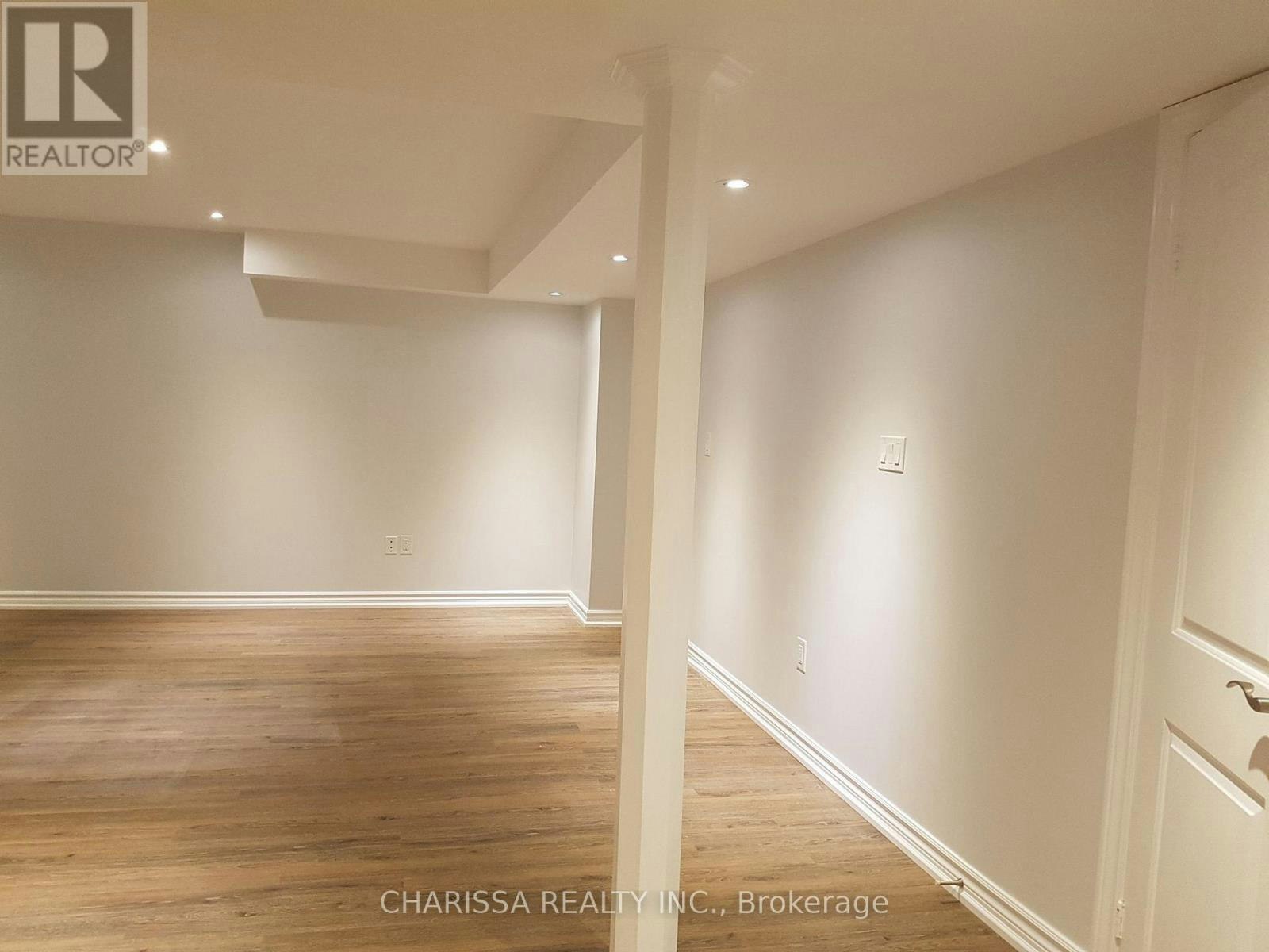 BSMT-266 Spring Creek Drive, Hamilton, ON, L8B 0Y5 - 9