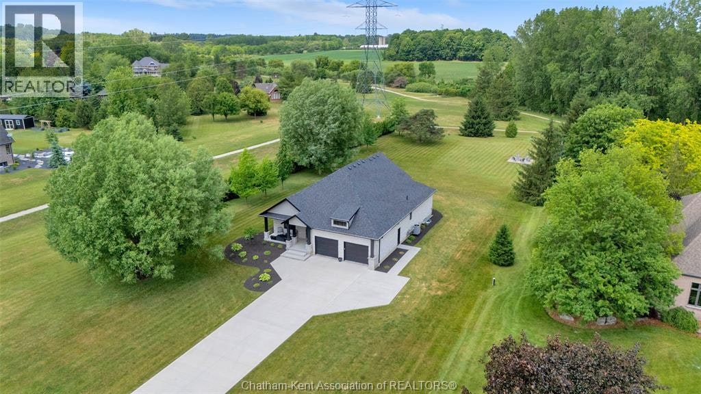21267 Adams Crescent, Chatham-Kent, ON, N7M 5J3