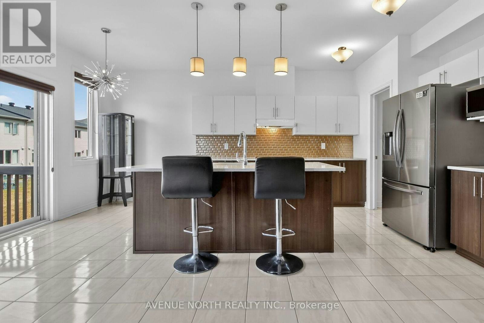 110 Dun Skipper Drive, Ottawa, ON, K1X 0G1 - 20
