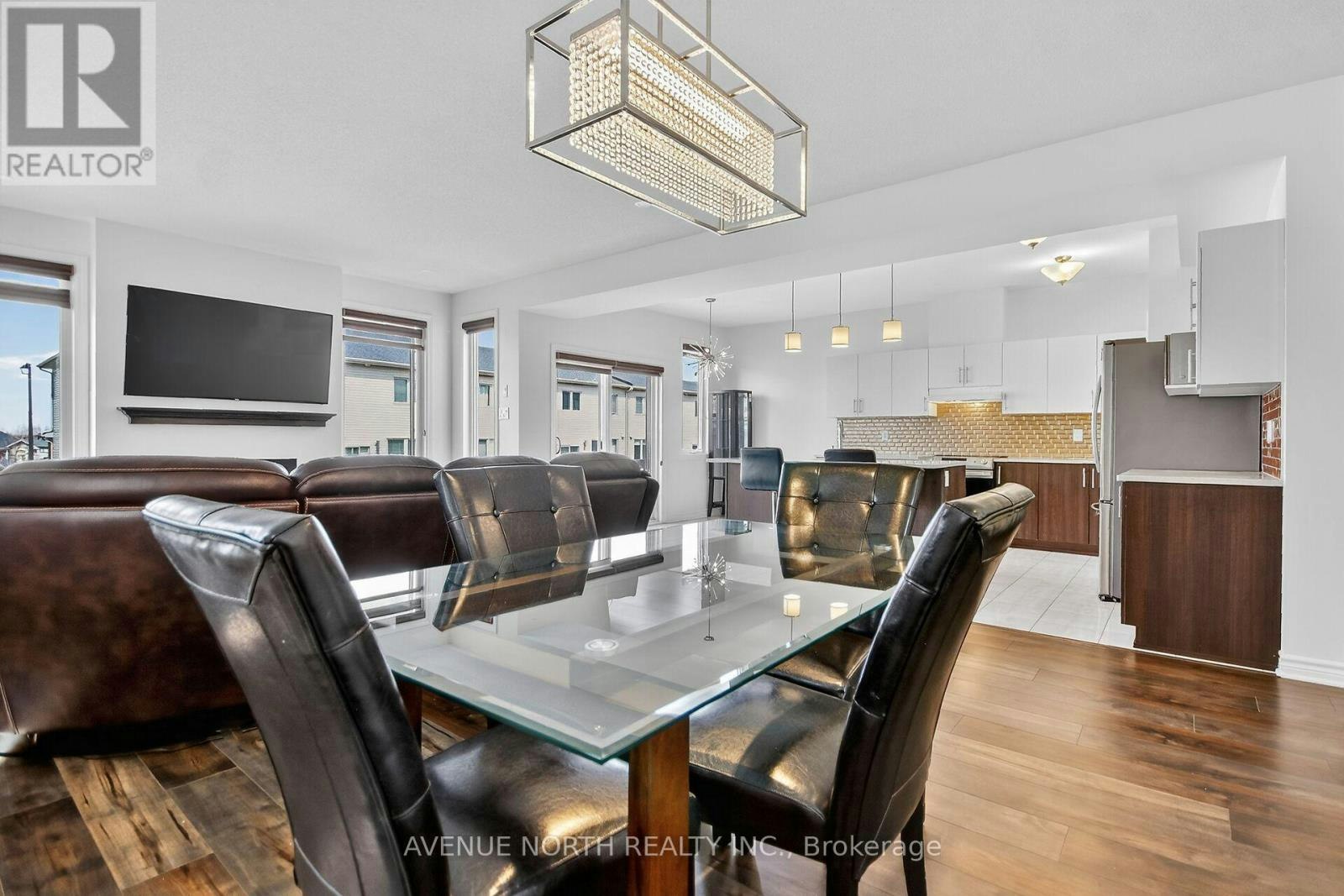 110 Dun Skipper Drive, Ottawa, ON, K1X 0G1 - 7