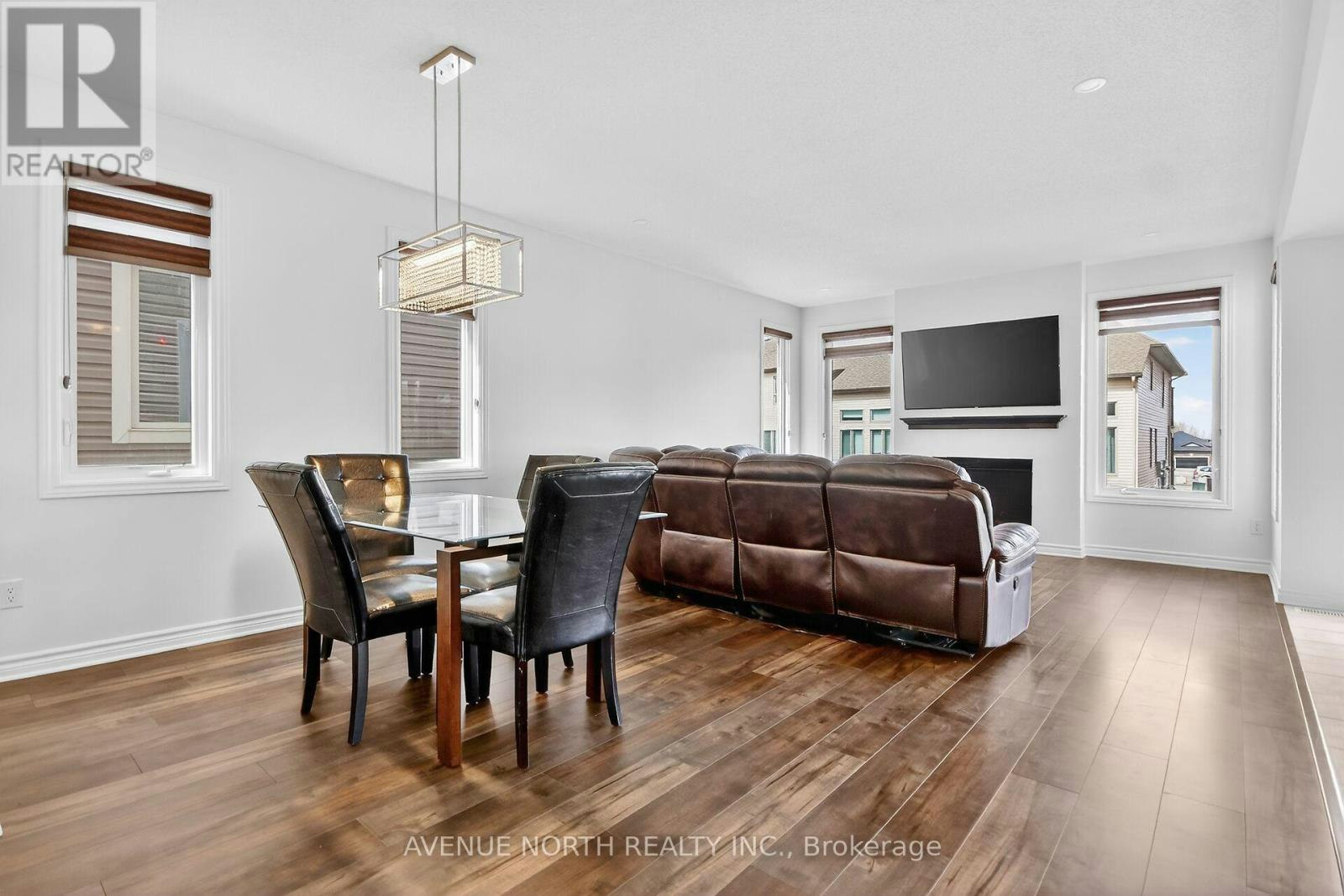 110 Dun Skipper Drive, Ottawa, ON, K1X 0G1 - 24