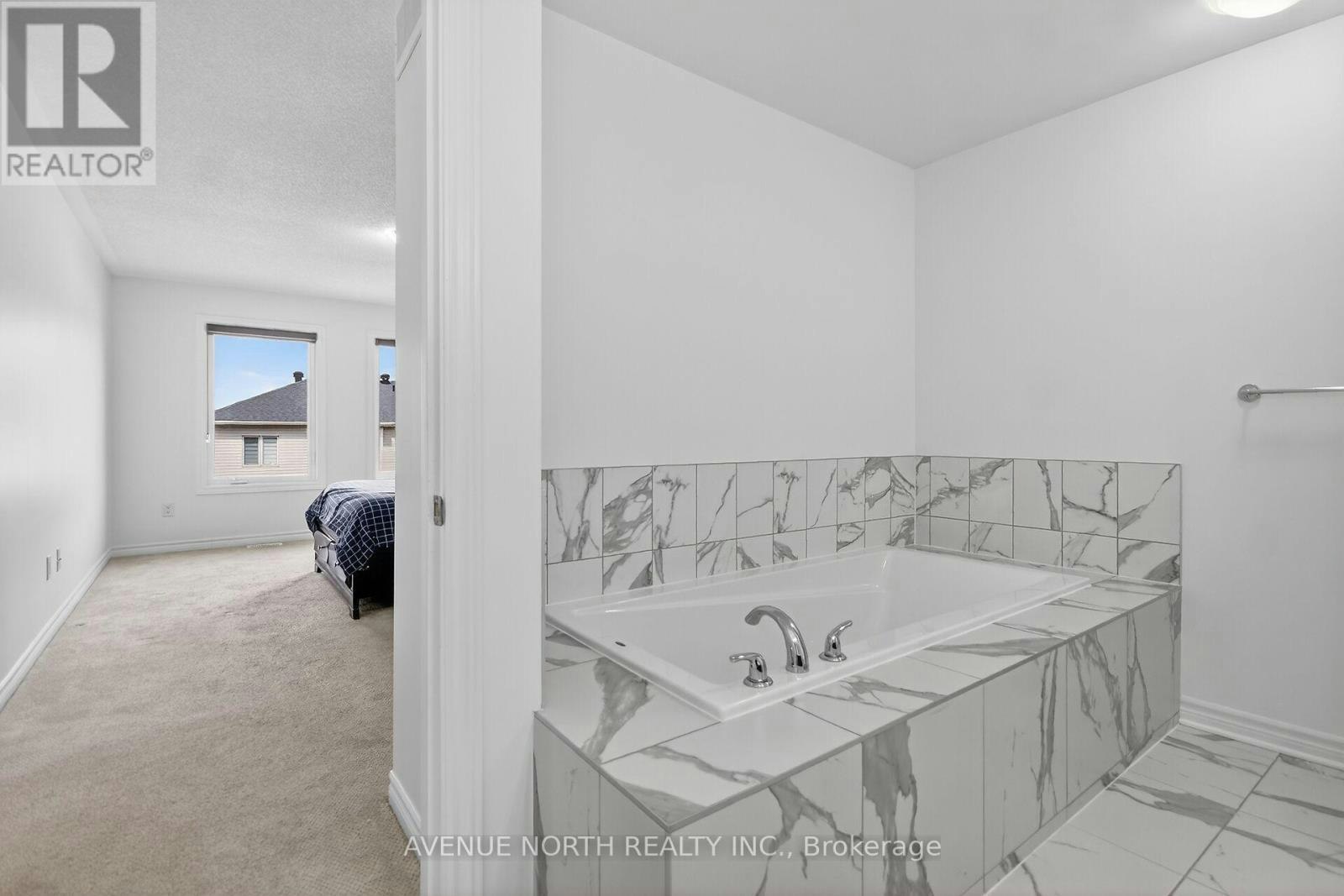 110 Dun Skipper Drive, Ottawa, ON, K1X 0G1 - 34