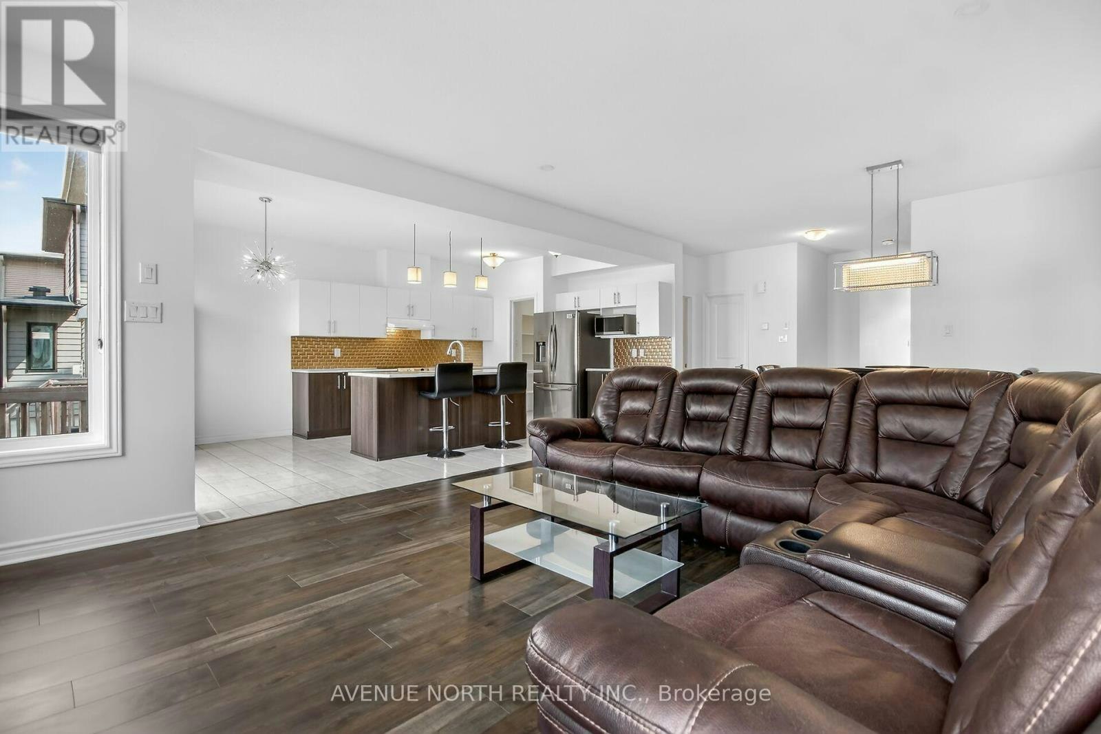 110 Dun Skipper Drive, Ottawa, ON, K1X 0G1 - 16