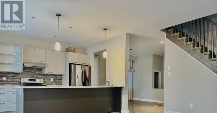 82 Warrior Street, Ottawa, ON, K2V 0M2 - 8