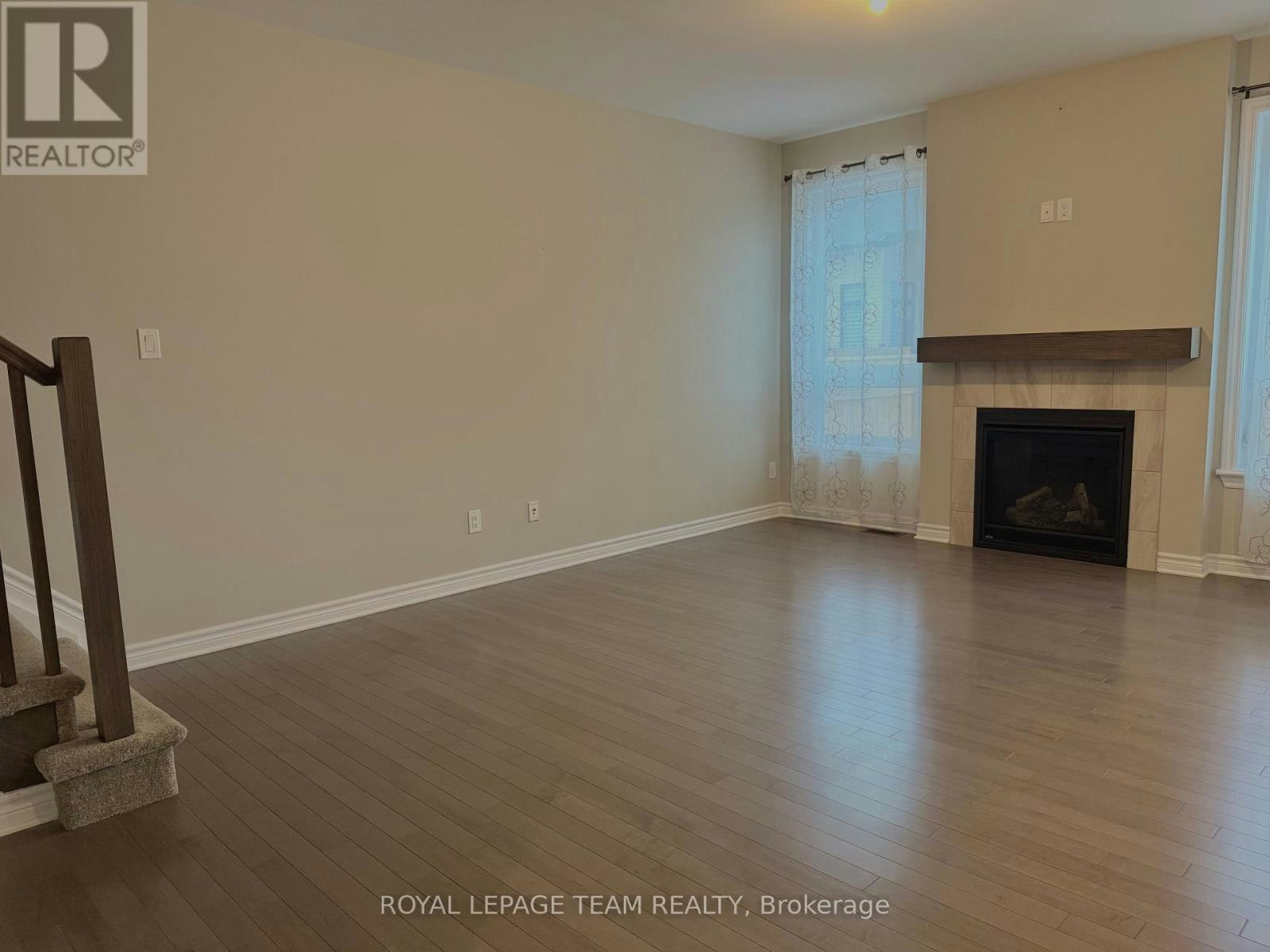 82 Warrior Street, Ottawa, ON, K2V 0M2 - 10