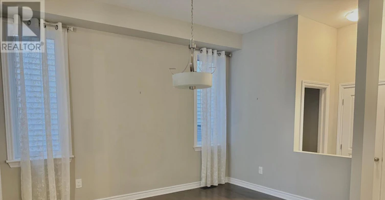 82 Warrior Street, Ottawa, ON, K2V 0M2 - 11