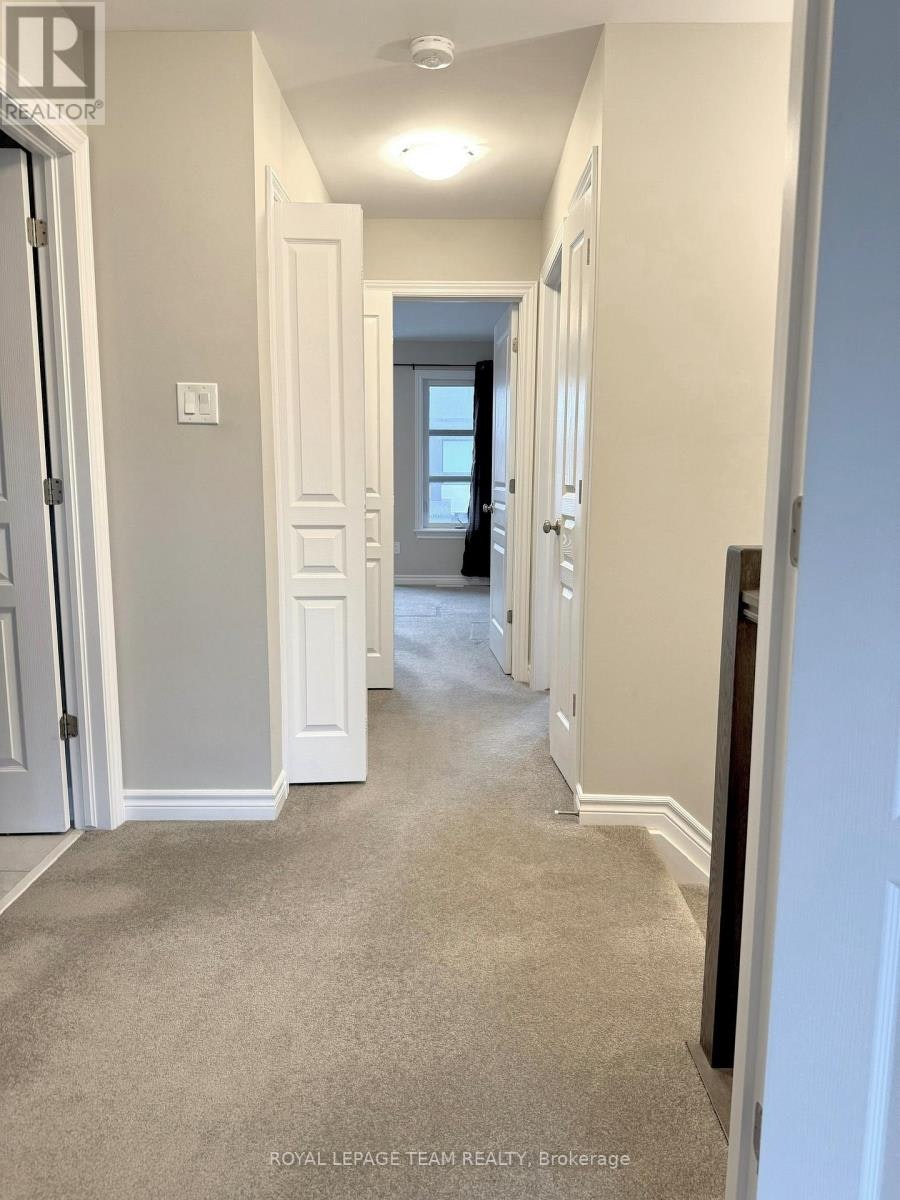 82 Warrior Street, Ottawa, ON, K2V 0M2 - 26