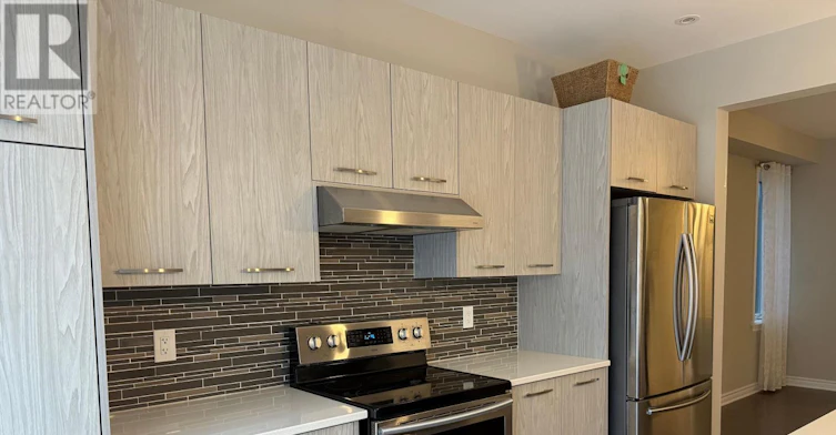 82 Warrior Street, Ottawa, ON, K2V 0M2 - 5