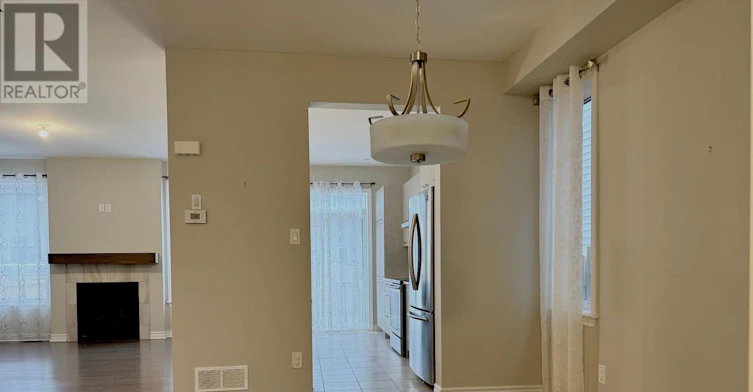 82 Warrior Street, Ottawa, ON, K2V 0M2 - 12