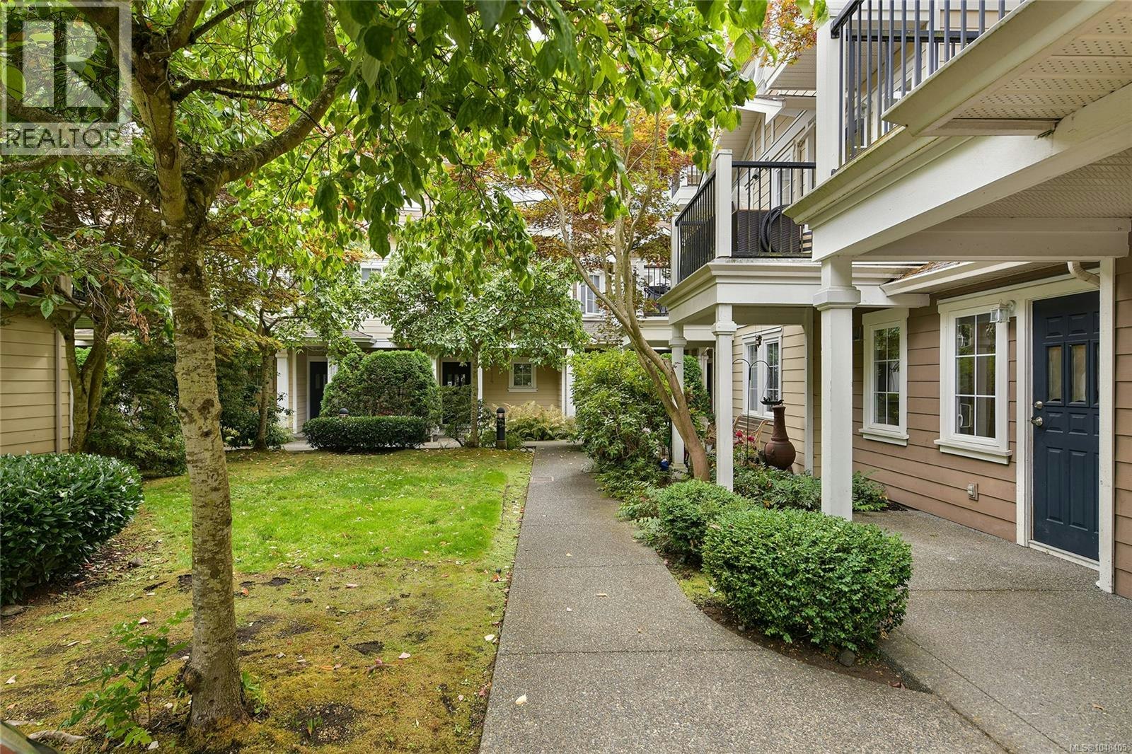 105-2695 Deville Road - 3