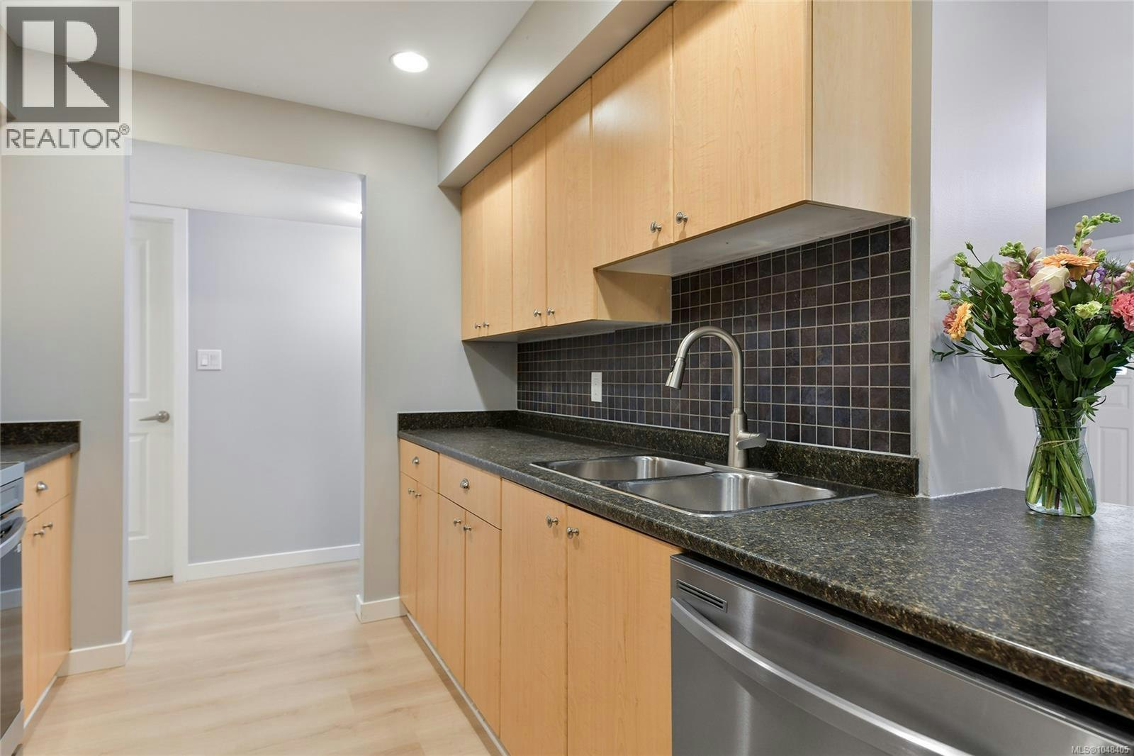 105-2695 Deville Road, Langford, BC, V8V 1A1 - 8