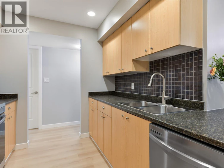 105-2695 Deville Road, Langford, BC, V8V 1A1 - 8