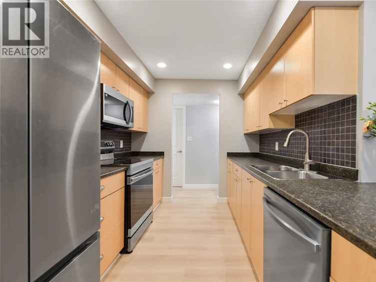 105-2695 Deville Road, Langford, BC, V8V 1A1 - 11