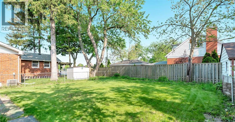 6633 Wyandotte Street, Windsor, ON, N8S 1P5 - 16