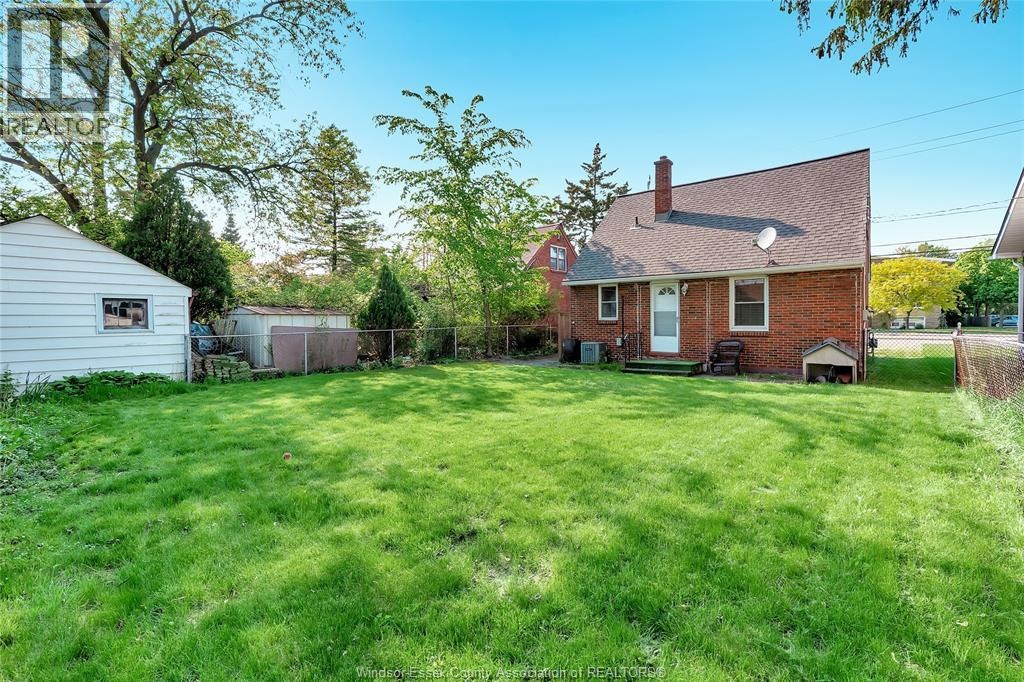 6633 Wyandotte Street, Windsor, ON, N8S 1P5 - 18