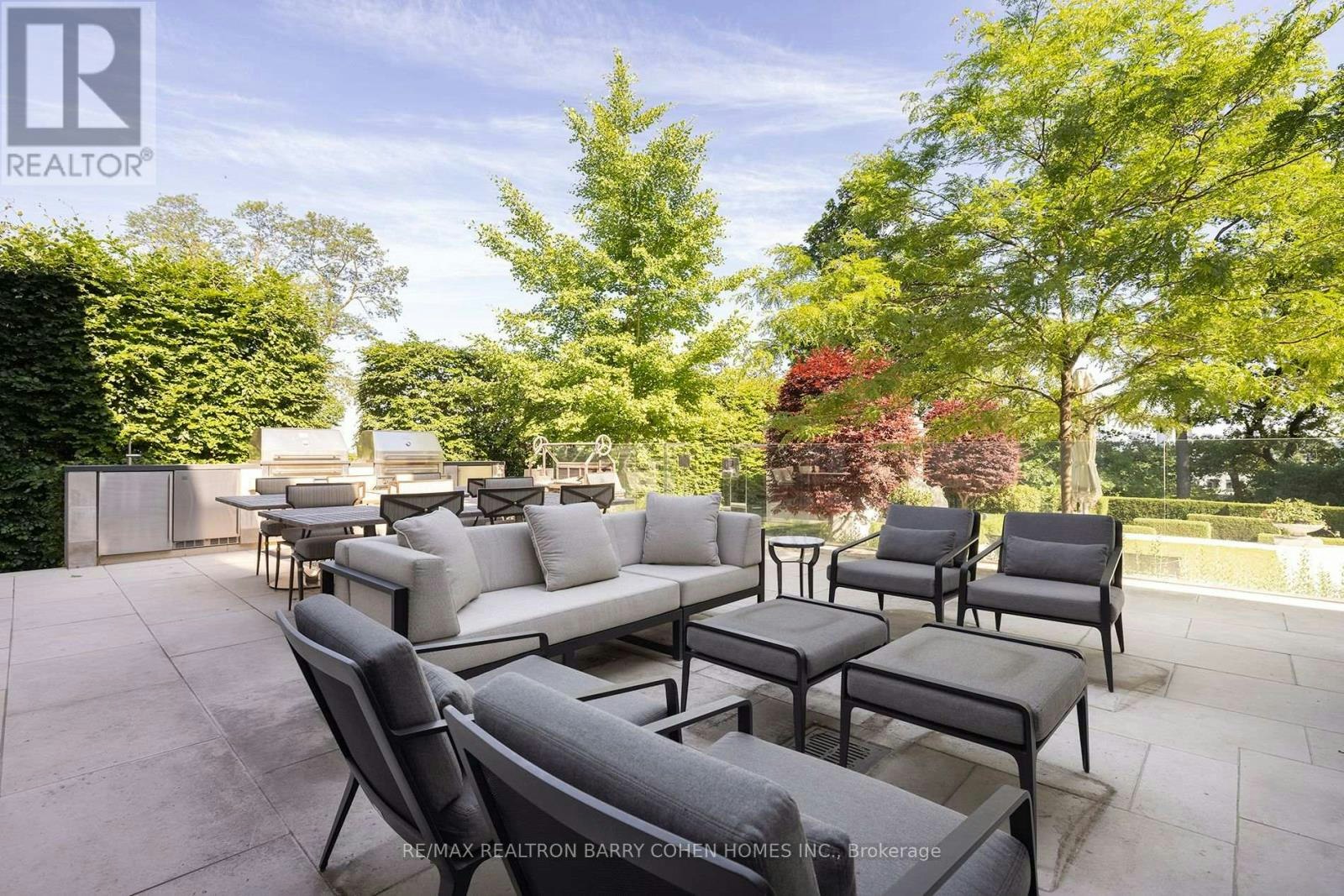 17 Ardwold Gate, Toronto, ON, M5R 2W1 - 7